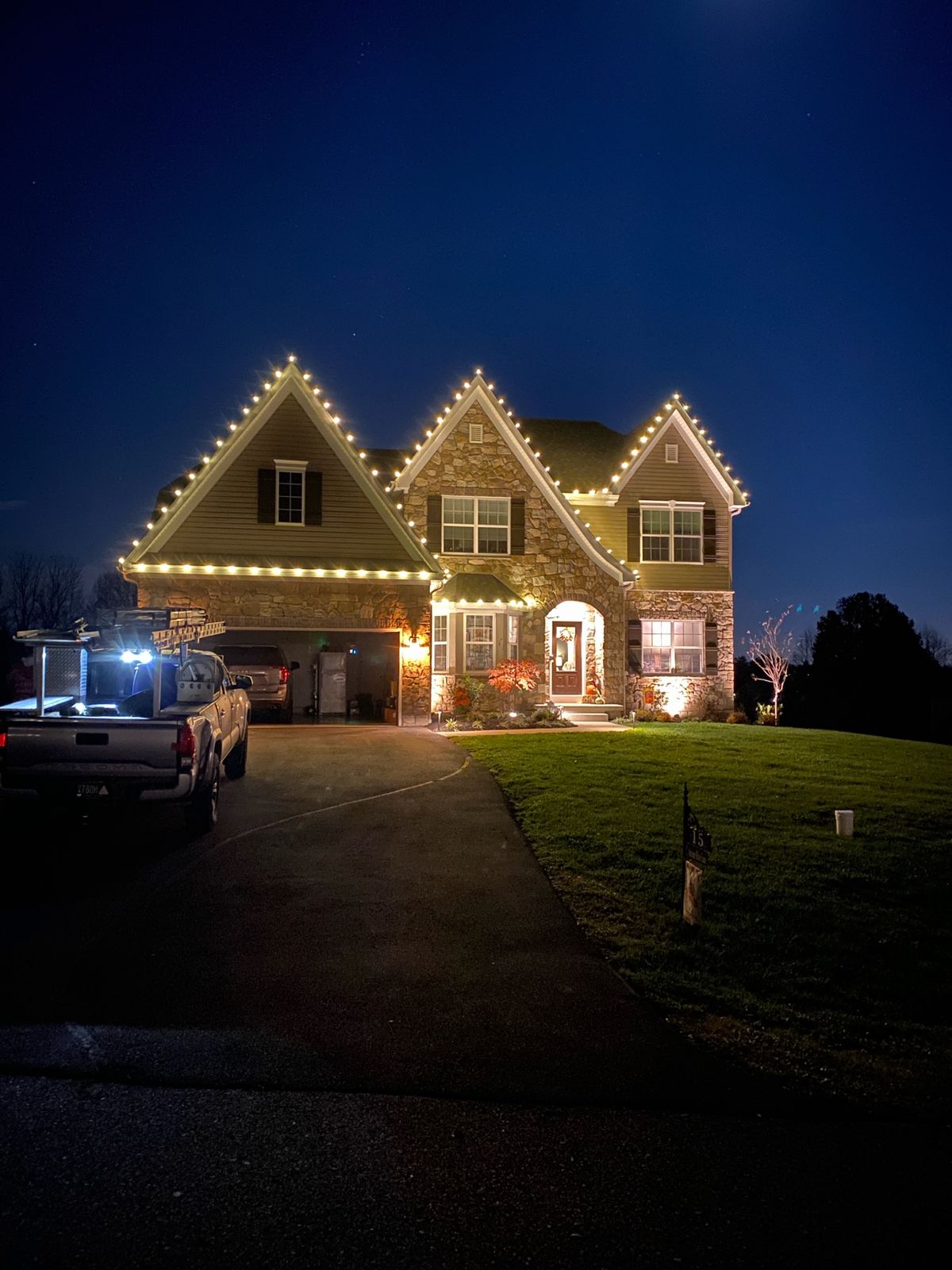 Christmas Lighting — project photo 2